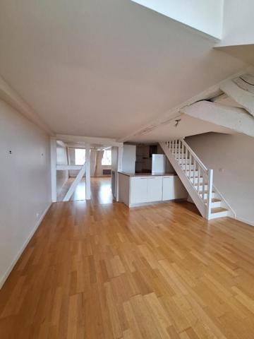 Appartement T4 à louer - 82 m² (réf : 188134)