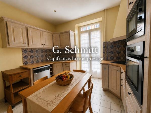 COLMAR - BIEN RARE - Maison de Maître - Situation Quartier Sud - COUP DE COEUR