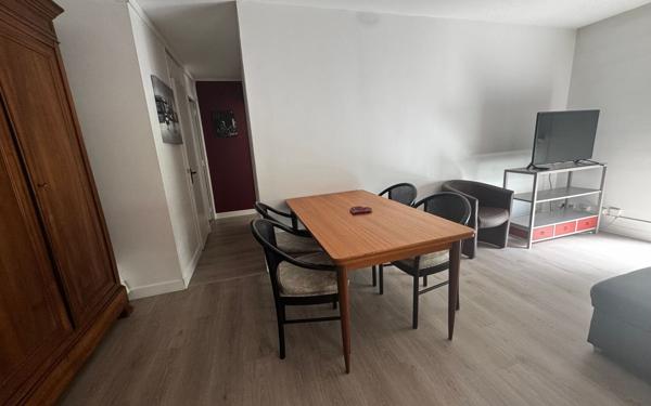 Appartement à louer    3 pièces •  Reims