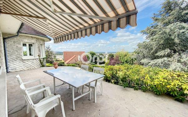 Maison à vendre    9 pièces •  Montluçon