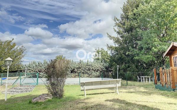 Maison à vendre    9 pièces •  Montluçon