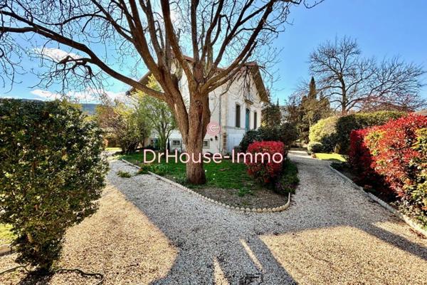 Maison à vendre 7 pièces de 240 m²