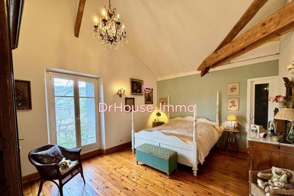 Maison à vendre 7 pièces de 240 m²