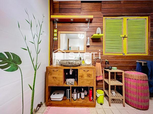 Propriété d’exception sur 2 hectares au Dégrad Saramaca