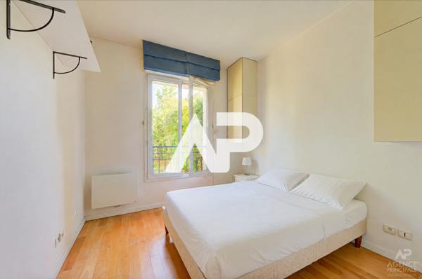 Appartement Rueil Malmaison 2 pièce(s) 50.73 m2 510 000 € **  - Référence  19987
