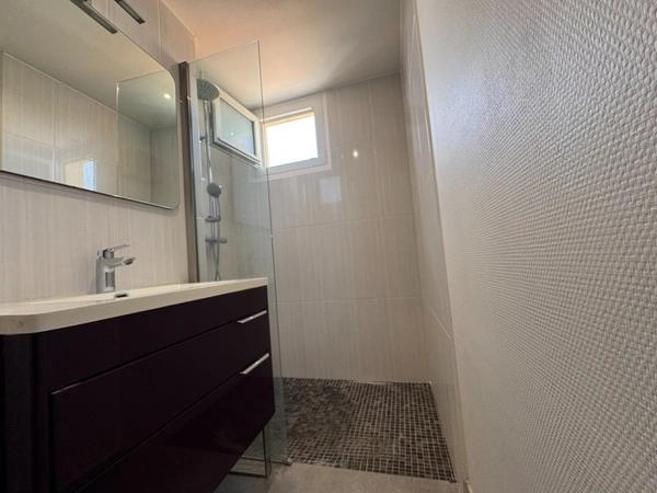 Appartement à vendre 3 pièces ALES (30)