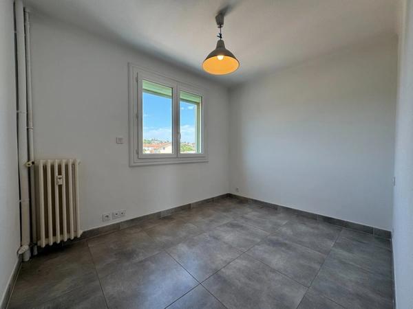 Appartement à vendre 3 pièces ALES (30)