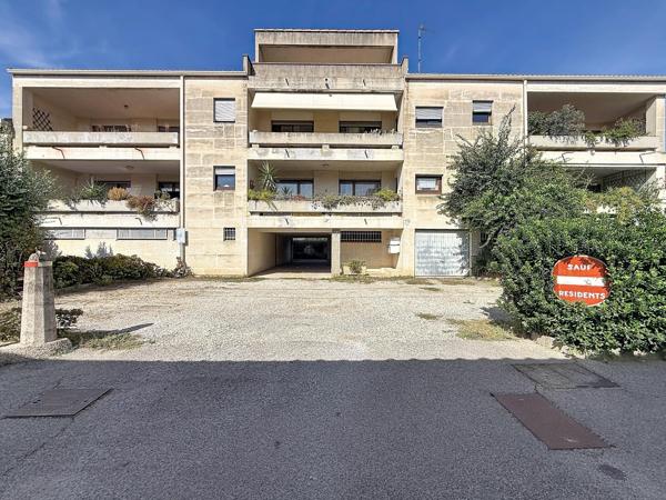 Dernier étage avec terrasse plein sud à Saint-Ruf