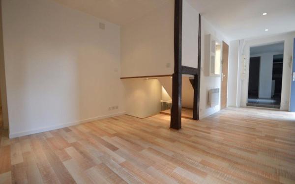 Appartement à vendre    2 pièces • 51 m2 Pau