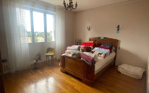 Maison à vendre    4 pièces • 107,44 m2 Saint-Junien