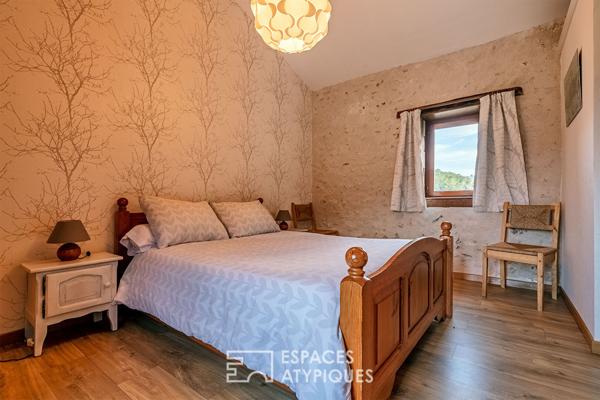 Ancien corps de ferme réhabilité dans un environnement naturel préservé