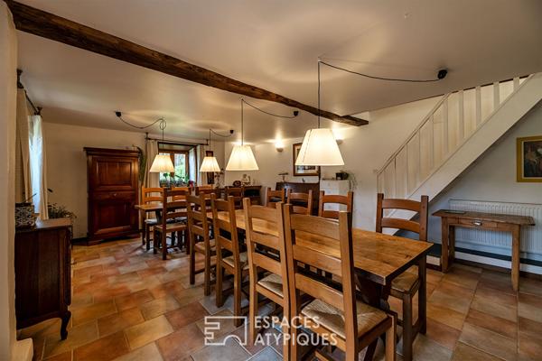 Ancien corps de ferme réhabilité dans un environnement naturel préservé