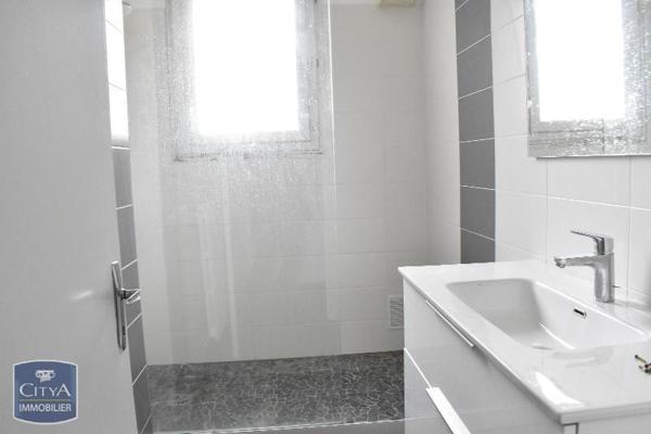 Appartement à louer 4 pièces 83.56m²