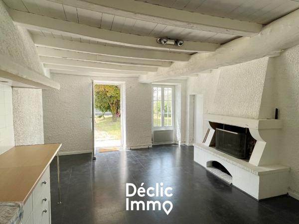 Vente maison Chervettes, 338m² 8 pièces 199 500€ avec garage