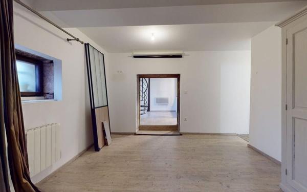 Maison à vendre    6 pièces •  Gleizé