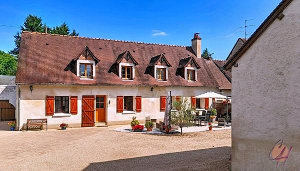 Maison dans Pocé-sur-Cisse