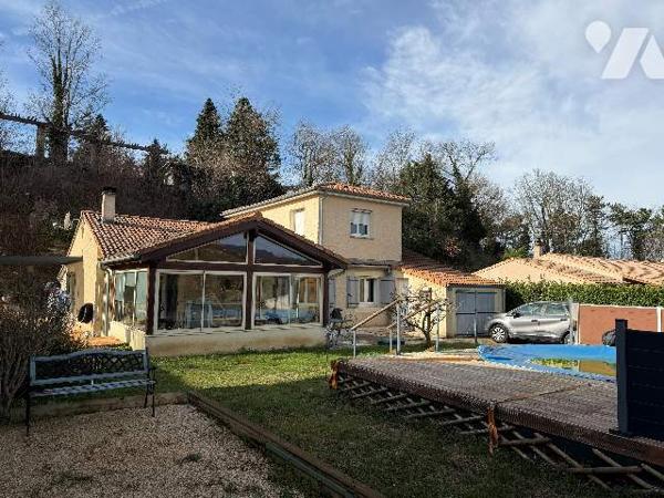 Jolie maison proche centre ville de Crest