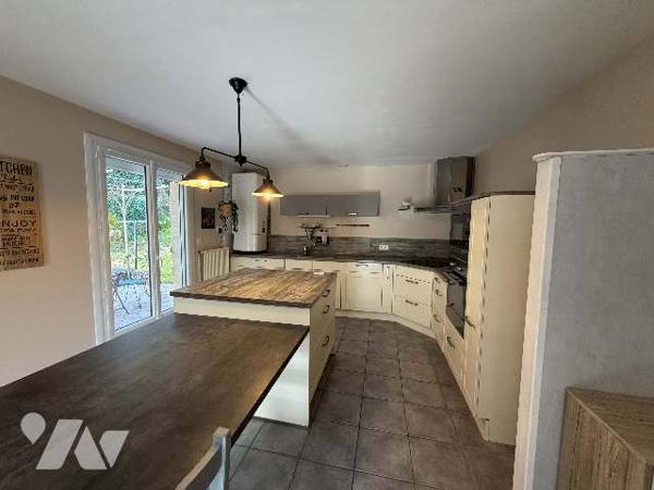 Jolie maison proche centre ville de Crest