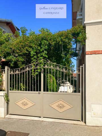 À vendre Oyonnax Centre (01100) – Demeure bourgeoise de caractère avec dépendance aménagée – Idéal investisseur