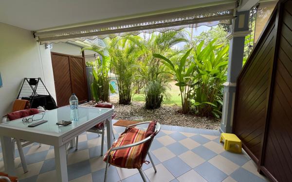 Appartement à vendre    2 pièces • 40 m2 Saint-François