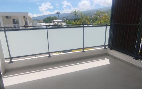 Appartement à louer    3 pièces • 63,12 m2 Saint-Paul