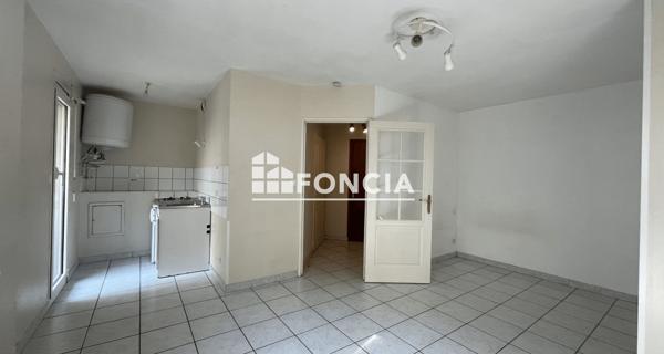 Location Studio 26.53 m² - Grenoble 38000