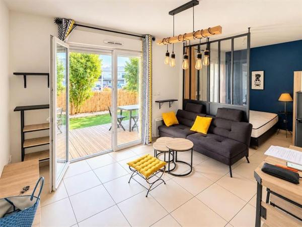 T1 bis en rez-de-jardin avec parking et terrasse