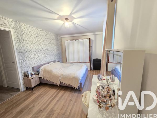 Appartement à vendre 3 pièces 84 m² La Chapelle-Saint-Luc