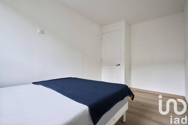 Appartement 3 pièces de 49 m² à Lille (59800)