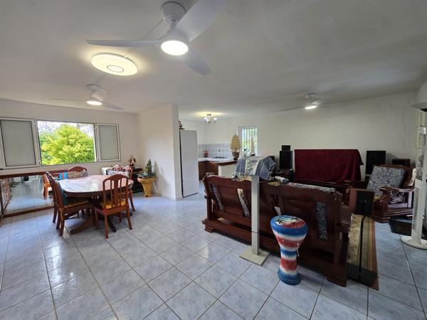 🏔️ Maison de Plain-Pied avec Vue Imprenable – Calme & Nature