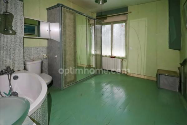 Maison 69 m² - 4 pièces - 3 Chambres - 1 Véranda - 1 Garage - Terrain 50 m² - 87190 MAGNAC LAVAL