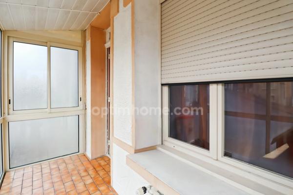 Maison 69 m² - 4 pièces - 3 Chambres - 1 Véranda - 1 Garage - Terrain 50 m² - 87190 MAGNAC LAVAL