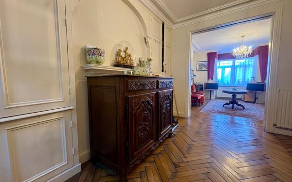 Maison à vendre    5 pièces • 165 m2 Amiens