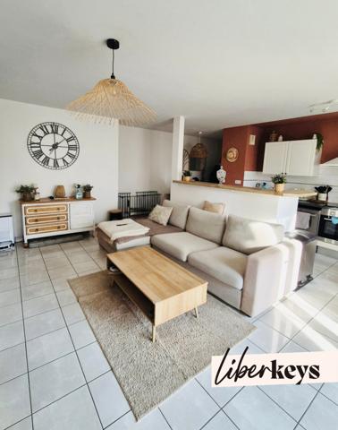 Appartement 3 pièces / 71 m2 / Parking  / Proche CHR 
