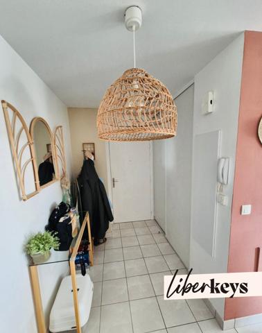 Appartement 3 pièces / 71 m2 / Parking  / Proche CHR 