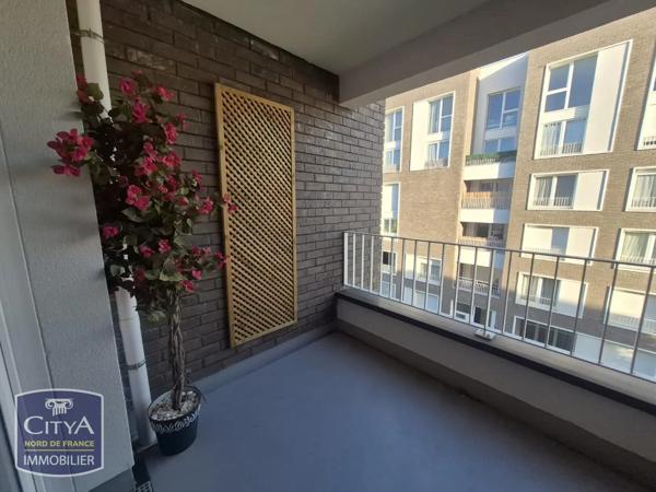 Appartement à louer 2 pièces 46.4m² Lille (59160)