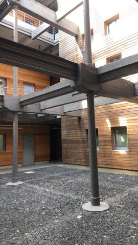 Plateau à aménager transformable en loft