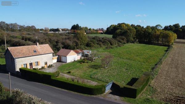 Fermette à vendre à Condé-sur-Sarthe dans l'Orne (61250), ref : 61001-85
