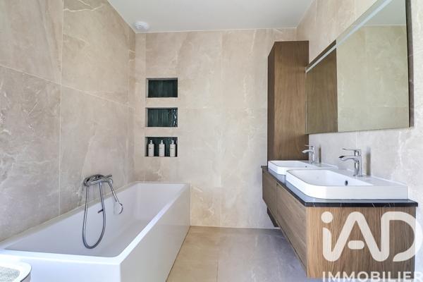 Maison à vendre 5 pièces 175 m² Caveirac