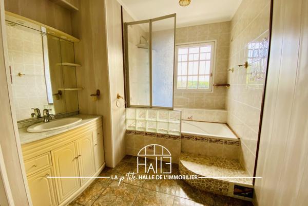 Maison 9 pièces - 227 m²