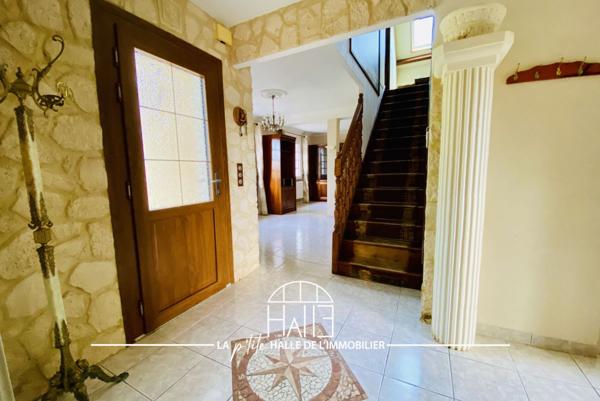 Maison 9 pièces - 227 m²