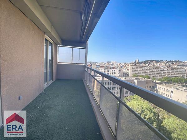 A louer type 4 meublé Menpenti 13006 Marseille 2 terrasses parking privé cuisine équipée