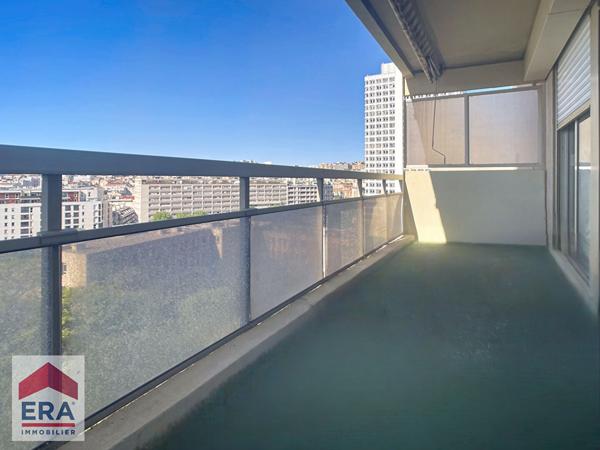 A louer type 4 meublé Menpenti 13006 Marseille 2 terrasses parking privé cuisine équipée