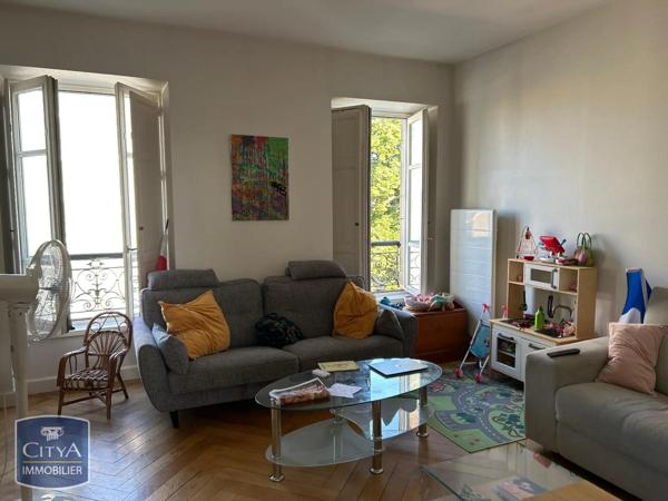 Appartement à louer 4 pièces 102m² Bourg-en-Bresse (01000)