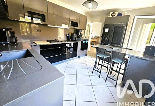 Maison à vendre 6 pièces 128 m² Leuville-sur-Orge