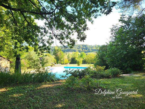 Maison en pierre rénovée en 2021 - finitions haut de gamme