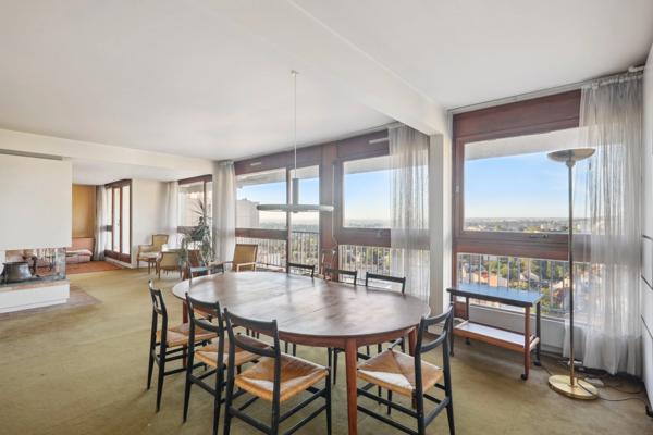 CENTRE FONTENAY AUX ROSES (HAUTS DE SEINE) APPARTEMENT ATYPIQUE