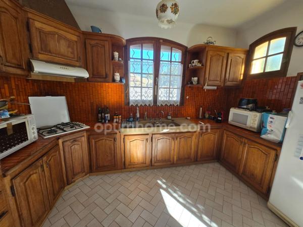 MARTIGUES SAINT-JEAN – MAISON PLAIN-PIED 127,50 M² – TERRAIN 1 170 M² – 3 CHAMBRES – GARAGE – CAVE À VIN