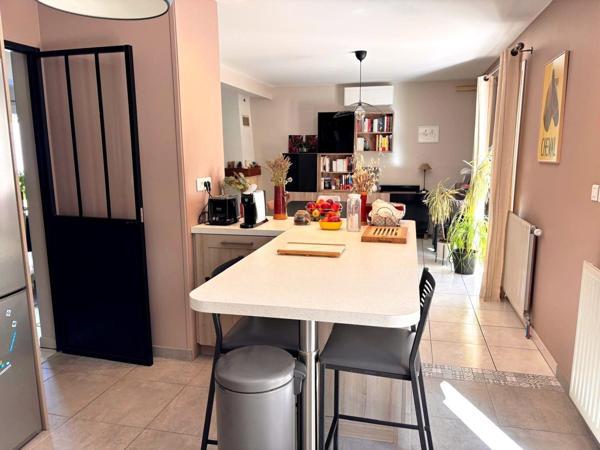 Maison à VAUX-LE-PENIL, 77000 - 6 pièces 113m²