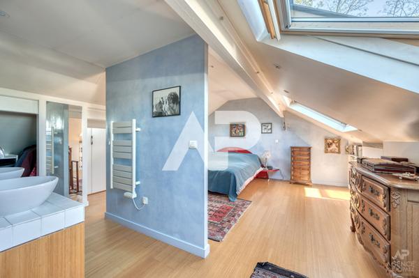 Maison Rueil Malmaison 6 pièce(s) 225 m2 €1 250 000 ** - Référence 18592